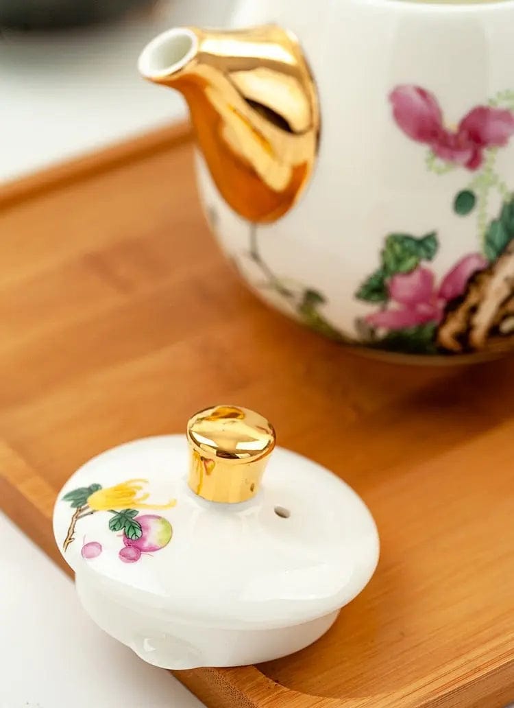 Chinese White Porcelain Teapot 450ML with Gold Trim
