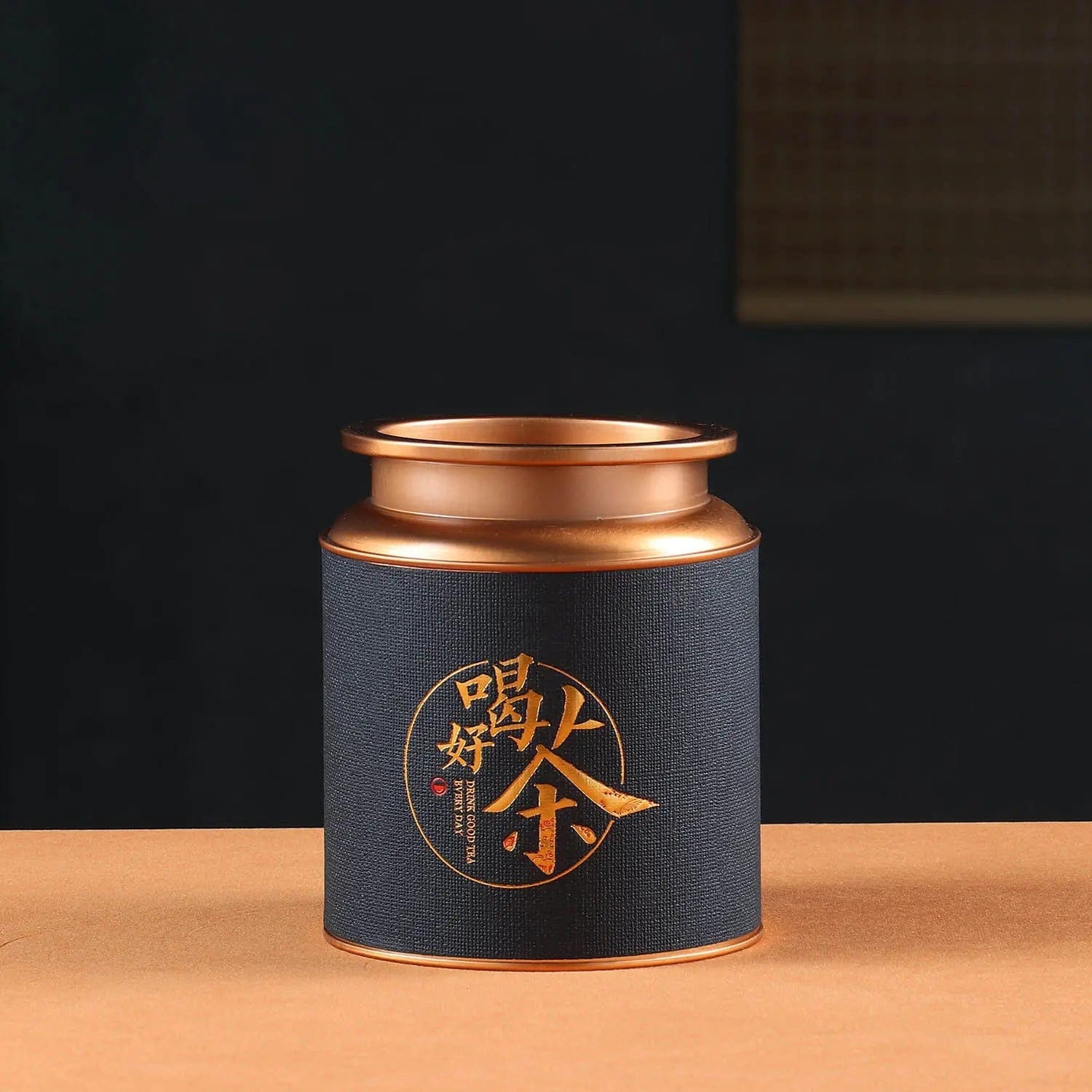 Design Tea Box in Metal with Chinese Patterns
