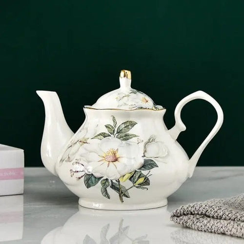 English Porcelain Teapot with White Flowers, 500 ml