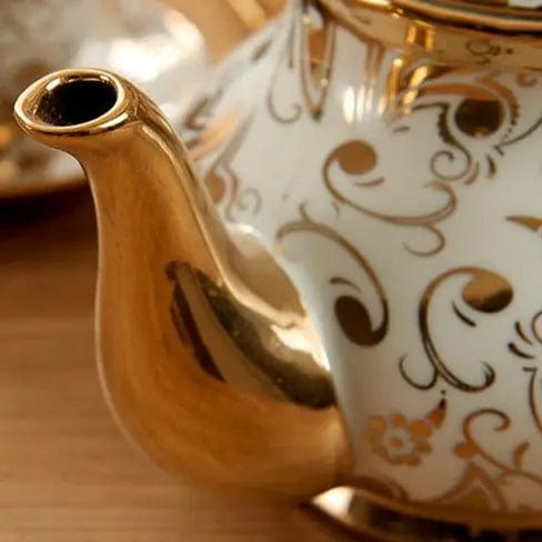 English White and Gold Porcelain Teapot 1L