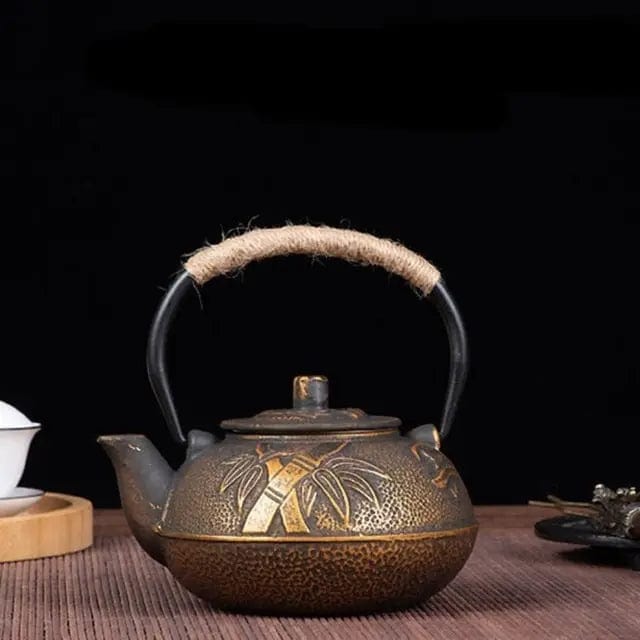 Japanese Cast Iron Teapot with Golden Bamboo 600ML