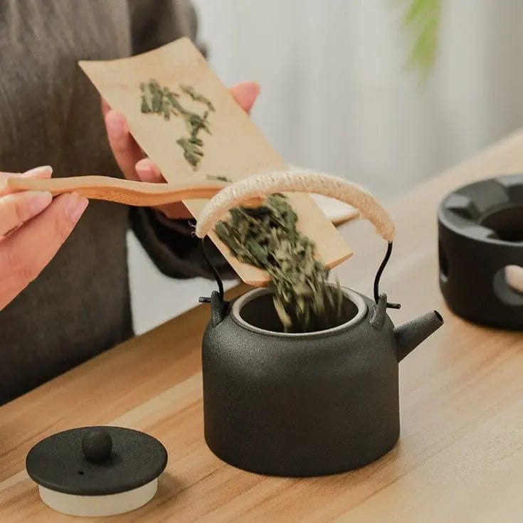 Japanese Ceramic Teapot with Mountain Motifs 350 ml