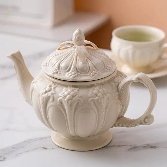 Prestigious English Ceramic Teapot 900ML