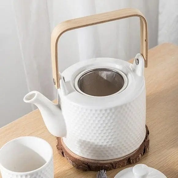 Scandinavian Hammered Porcelain Teapot 750ML