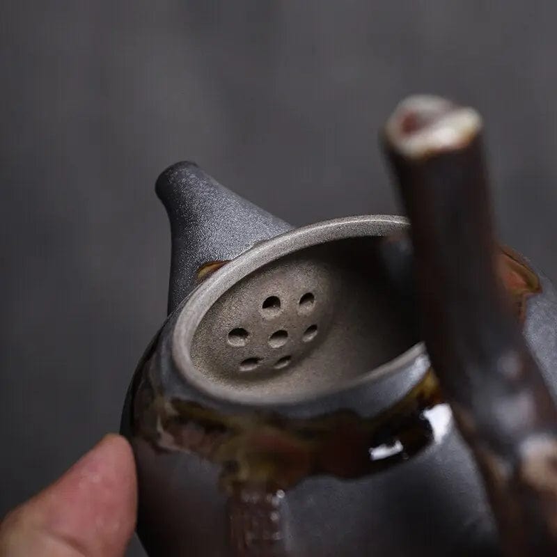 Traditional Chinese Ceramic Teapot 240 ml